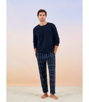 Standard Pattern Plaid Fleece Men's Pajamas Set