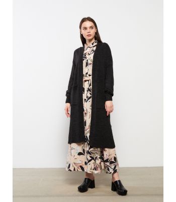 كارديجان نسائي محبوك بأكمام طويلة وبياقة شال