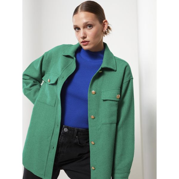 جاكيت بأكمام طويلة و أزرار