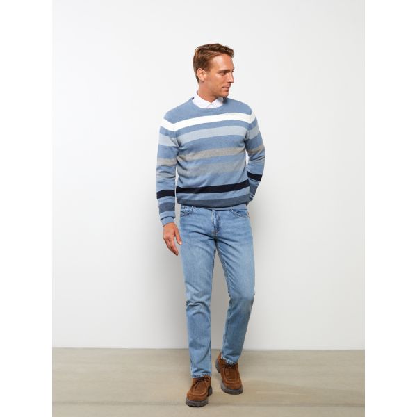 سويتر رجالي مخطط بكم طويل وفتحة رقبة مستديرة