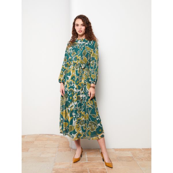 فستان نسائي بأكمام طويلة